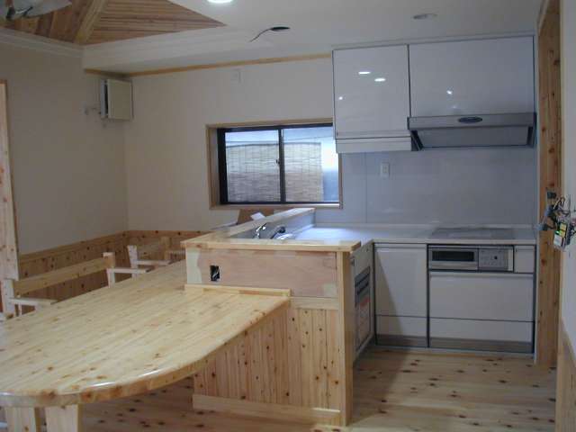 9dHkkzkivhrpSS3hdsyi2B81uzrm4j0V